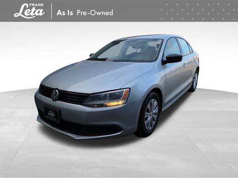 Used 2011 Volkswagen Jetta 2.0L Base image 1