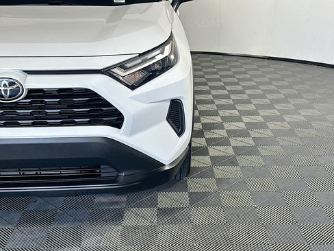 Certified 2025 Toyota RAV4 LE FWD image 9