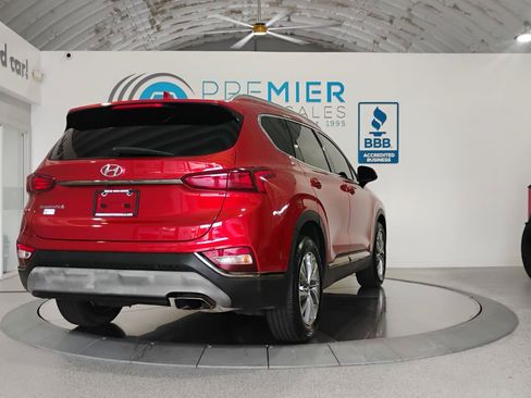 Used 2019 Hyundai Santa Fe SEL FWD image 26