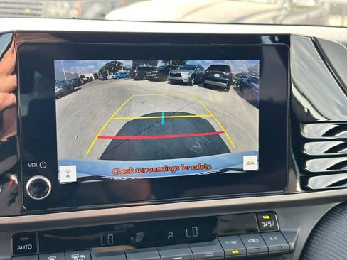 Certified 2025 Toyota Camry SE FWD image 32
