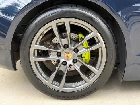 Used 2015 Porsche Cayman RWD image 20
