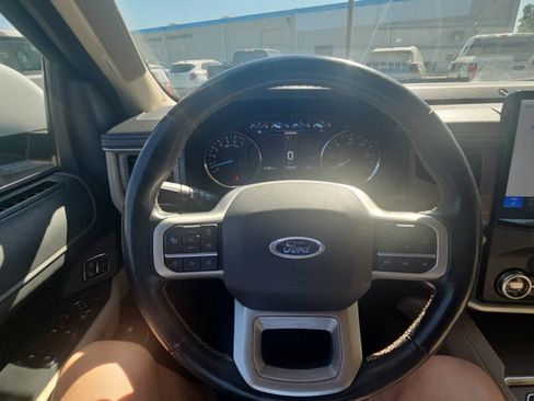 Used 2023 Ford Expedition Max Limited AWD/4WD image 15