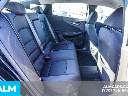 Used 2024 Chevrolet Malibu LT image 25