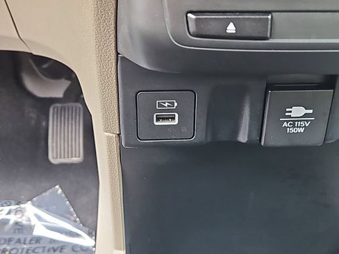 Certified 2024 Honda Odyssey Elite image 18