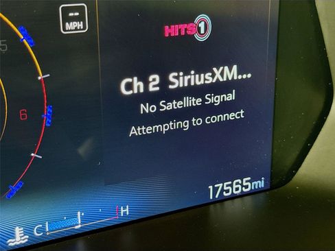 Used 2023 Chevrolet Colorado ZR2 w/ ZR2 Convenience Package III image 2