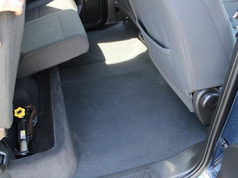 Used 2021 GMC Sierra 1500 SLE w/ X31 Off-Road Package image 30