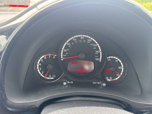 Used 2013 Volkswagen Beetle 2.5 FWD image 27