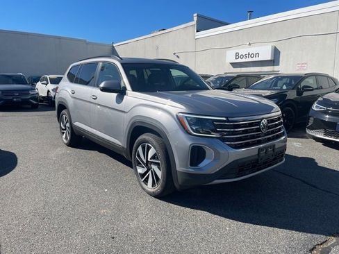 New 2026 Volkswagen Atlas SE image 6