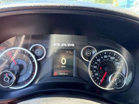 Used 2021 RAM 2500 Big Horn w/ Level 1 Equipment Group AWD/4WD image 18