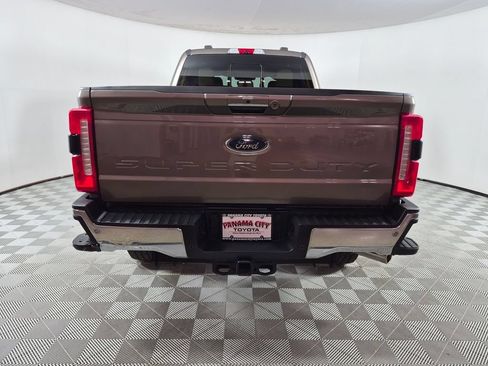 Used 2023 Ford F250 Lariat w/ Chrome Package AWD/4WD image 4