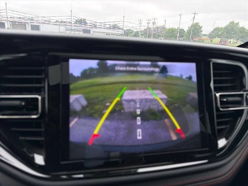 Used 2024 Dodge Durango GT AWD/4WD image 23