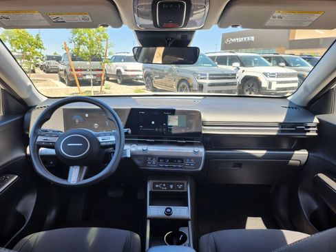 Certified 2025 Hyundai Kona SE FWD image 17