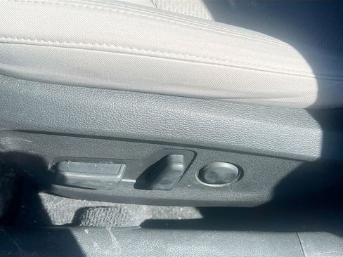 Used 2018 Hyundai Sonata SEL w/ Winter Weather Package image 20