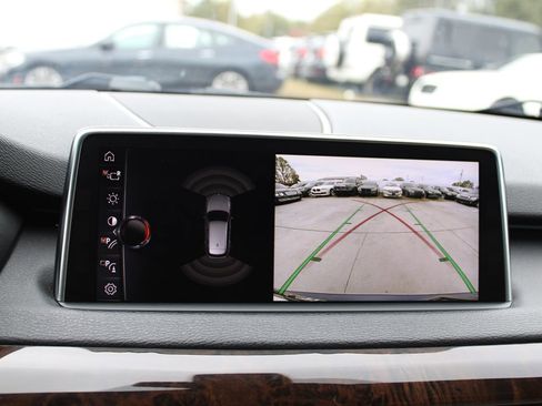 Used 2017 BMW X5 xDrive35d image 26