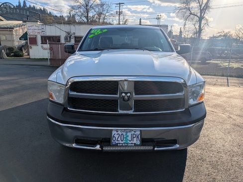 Used 2012 RAM 1500 ST w/ SXT Appearance Group image 3