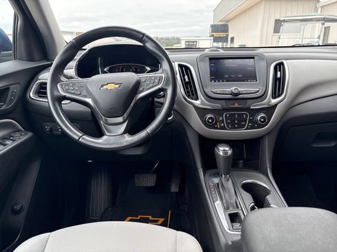 Used 2020 Chevrolet Equinox LT image 5
