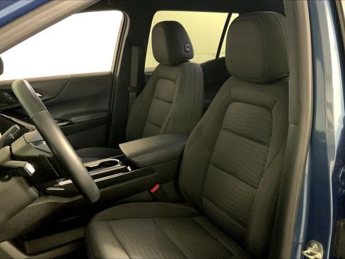 Used 2025 Chevrolet Equinox LT AWD/4WD image 22