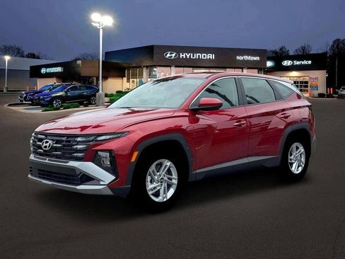 New 2026 Hyundai Tucson SE AWD/4WD image 2
