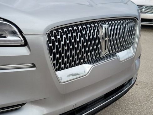 Certified 2020 Lincoln Aviator Reserve w/ Equipment Group 202A AWD/4WD image 13
