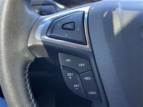 Certified 2019 Ford Edge SEL w/ Equipment Group 201A image 17