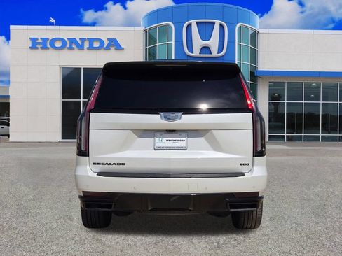 Used 2023 Cadillac Escalade Sport Platinum AWD/4WD image 4