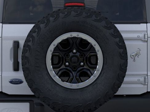 New 2025 Ford Bronco Base w/ Sasquatch Package image 24