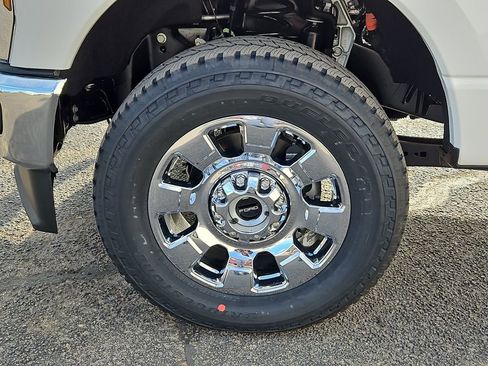 New 2026 Ford F350 King Ranch w/ Chrome Package image 17