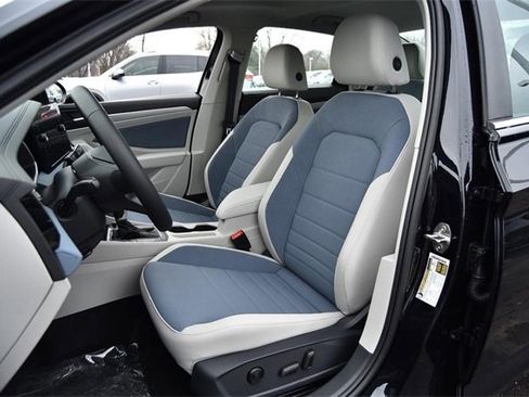 New 2026 Volkswagen Jetta SE image 20