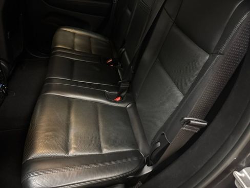 Used 2019 Jeep Grand Cherokee Limited w/ Luxury Group II AWD/4WD image 31