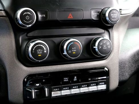 Used 2020 RAM 2500 Tradesman AWD/4WD image 18