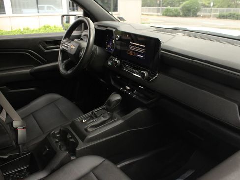 Used 2023 Chevrolet Colorado W/T w/ Safety Package RWD image 23