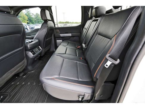 Used 2025 Ford F150 Lariat AWD/4WD image 12