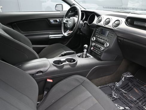 Used 2018 Ford Mustang GT image 22