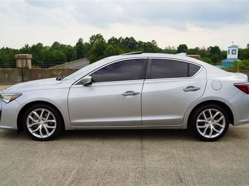 Used 2019 Acura ILX FWD image 3