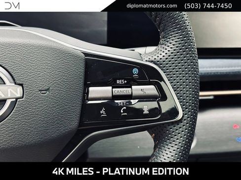 Used 2025 Nissan Ariya Platinum AWD/4WD image 32