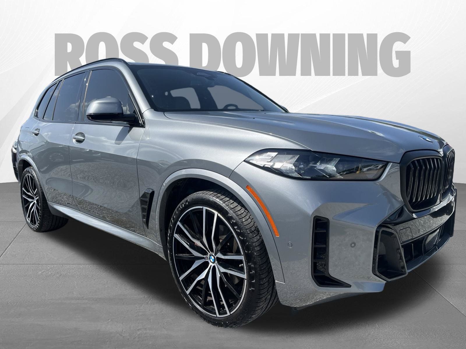 Used 2024 BMW X5 xDrive40i w/ M Sport Package AWD/4WD image 3