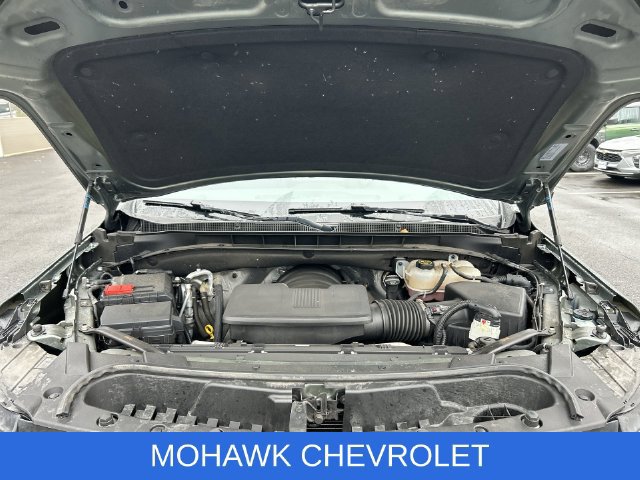 Used 2023 Chevrolet Tahoe Z71 w/ Z71 Off-Road Package AWD/4WD image 39