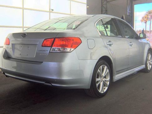Used 2013 Subaru Legacy 2.5i Premium image 4