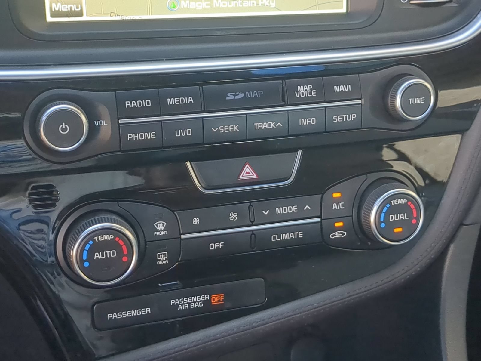 Used 2015 Kia Optima EX w/ EX Premium Package FWD image 21