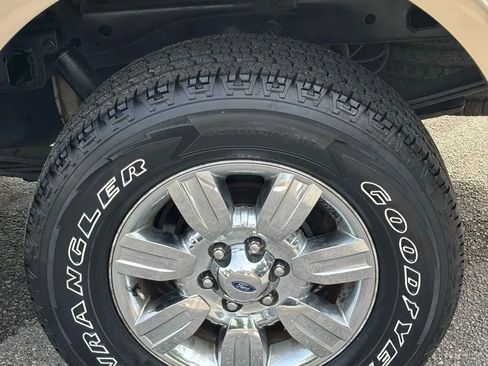 Used 2012 Ford F150 Lariat w/ Lariat Chrome Pkg image 34