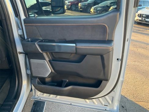 Used 2024 Ford F450 Platinum w/ FX4 Off-Road Package image 20