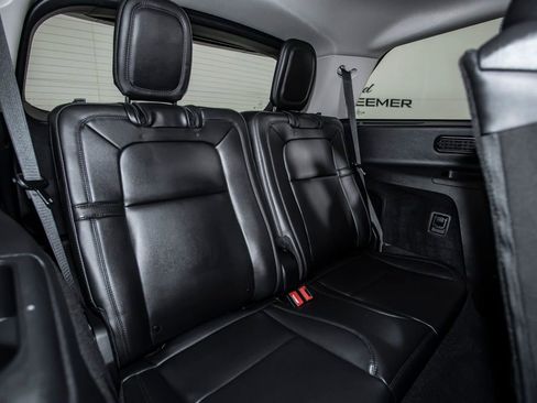 Used 2024 Lincoln Aviator Reserve w/ Elements Package Plus RWD image 42