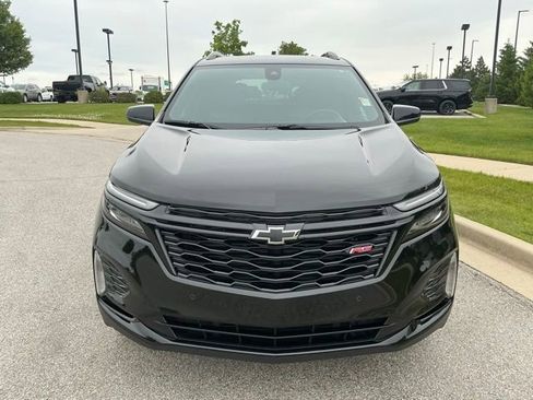Used 2024 Chevrolet Equinox RS w/ LPO, Floor Liner Package AWD/4WD image 9