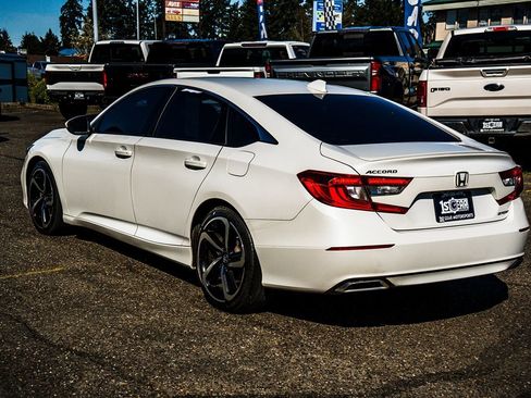 Used 2018 Honda Accord Sport image 17