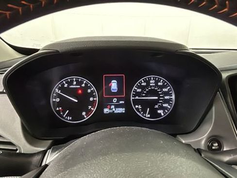 Used 2024 Subaru Crosstrek 2.5i Limited AWD/4WD image 18