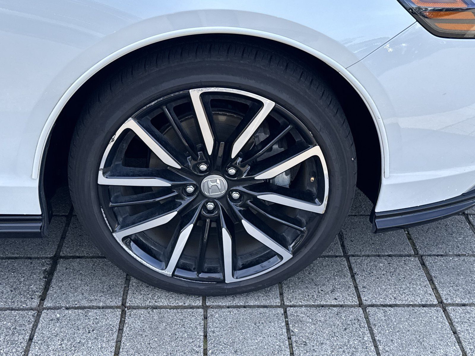 Used 2024 Honda Accord Touring image 10