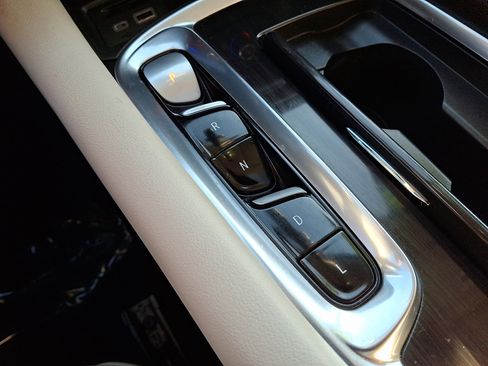 Certified 2023 Buick Enclave Premium w/ Experience Buick Package image 15