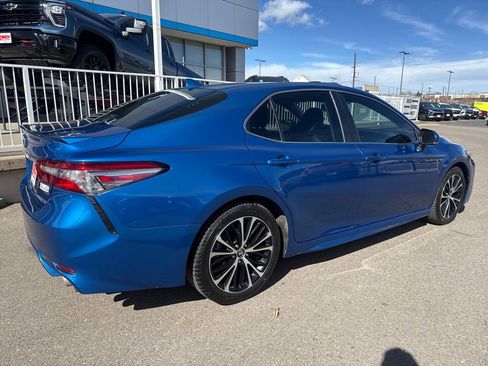 Used 2019 Toyota Camry SE w/ Audio Package image 5
