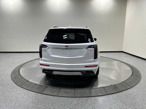 Used 2023 Cadillac XT6 Sport w/ Platinum Package AWD/4WD image 8