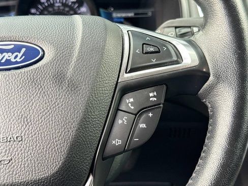 Used 2022 Ford Edge Titanium AWD/4WD image 26